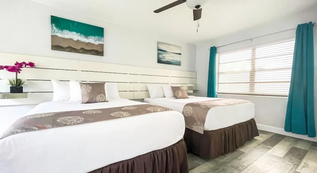 Четырёхместный номер Standard Silver Spray Motel