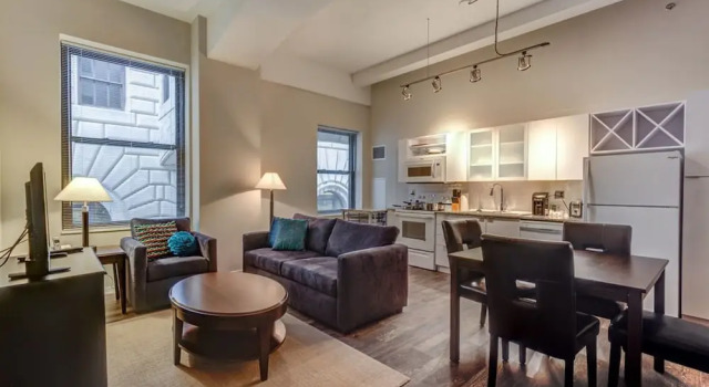 Global Luxury Suites in Downtown Cincinnati, Забронировать Отель Отели Цинциннати с бассейном, рядом с TQL Stadium, Бассейн