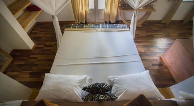 Полулюкс Мини-отель Uzuri Villa
