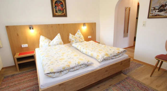 Modern Apartment Near Ski Area in Leogang, Забронировать Апартаменты/квартира Отели Леоганг с парковкой, рядом с Asitzbahn II, Парковка