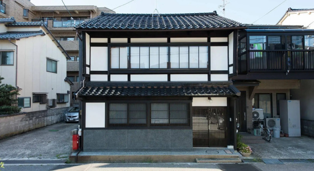 Higashiyama Kageroi, Забронировать Отель Отели Канандзава 3 звезды, рядом с Kazuemachi Tea House Street, 3*