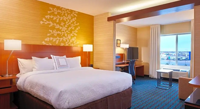 Четырёхместная студия Fairfield Inn & Suites by Marriott Rawlins