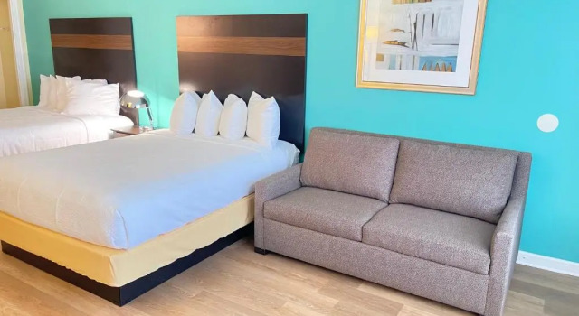 Номер Deluxe с балконом Casablanca Oceanside Inn