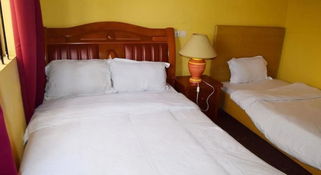 Hôtel Saint-Jean, Rezervovat Hotel Hotely v centru Cotonou, hotely v centru Cotonou