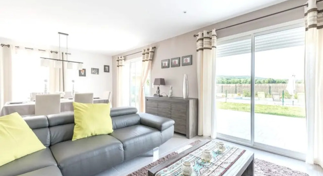 House With 3 Bedrooms in Pomas, With Wonderful Mountain View, Private