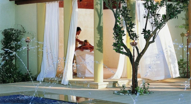 Theseus Village -2 Bed Apartment With Pool View, Aphrodite Hills Resort, Kouklia