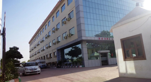 Номер Superior Bodhgaya Regency Hotel