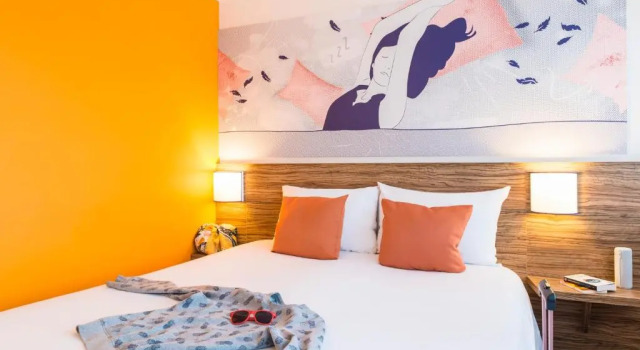 Двухместный номер Standard с балконом ibis Styles Louvain-la-Neuve Hotel and Events