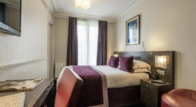 Номер Standard с балконом Отель Florida Paris