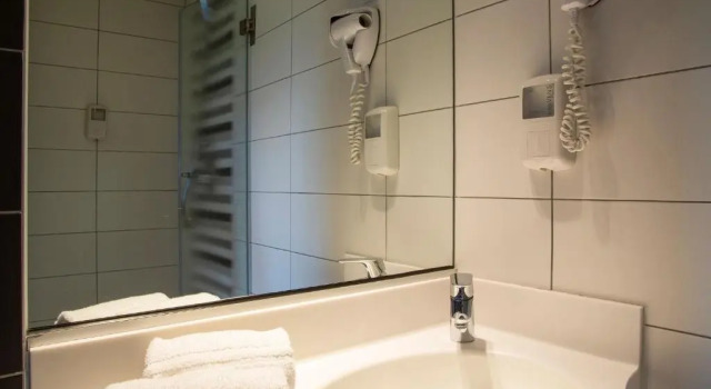 Трёхместный номер Standard Kyriad Direct Limoges Nord