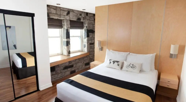 Двухместный номер Standard Hotel du Vieux Quebec