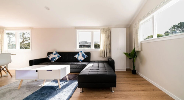 Takapuna Modern Vacation Home, Забронировать Отель Отели региона Окленда 3 звезды, рядом с Такапуна-Бич, 3*
