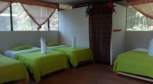 Четырёхместный номер Standard Amazon Canopy Expeditions Ecolodge