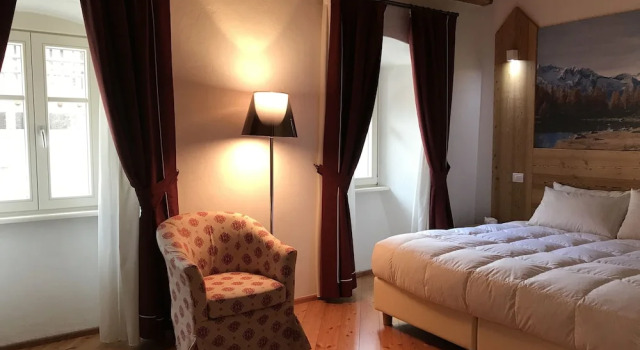 Palazzo Lodron Bertelli. Dimora Storica & Spa, Забронировать Отель Кадерцоне Мадонна-ди-Кампильо