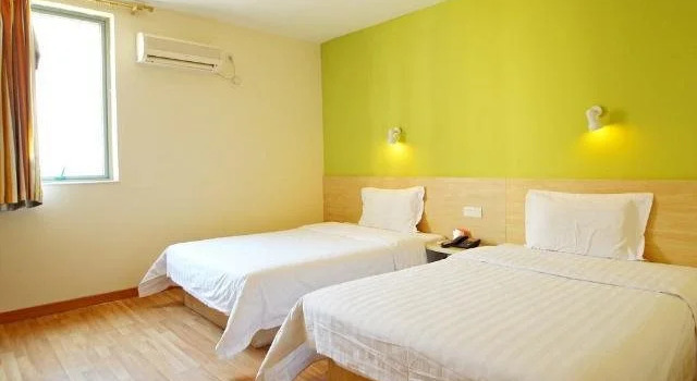 7 Days Inn Foshan Coach Teminal Branch