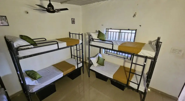 Aaroha Hill Top, Rezervovat Hotel Hotely v Bangalore s parkováním, Parkování