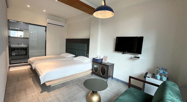 Cloud Hotel, Забронировать Отель Отели Тайнань 3 звезды, рядом с Храм Конфуция в Тайнане, 3*