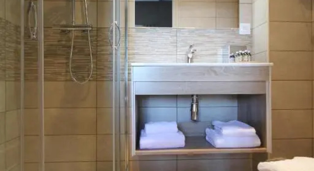 Номер Comfort Hôtel Thalassa