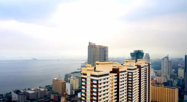 Номер Standard Sea Pearl Manila Suites