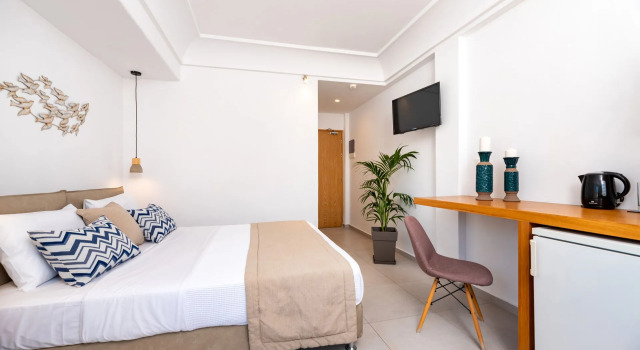 Habitación doble Estándar con balcón Kalisperis Hotel