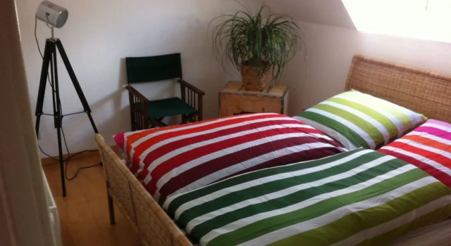 Haus Marksburg, Reservar Hotel Lichtenberg Berlim, perto de Tierpark Underground Station