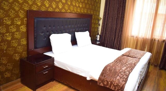 Hotel Prestige