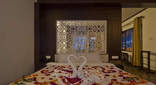 Люкс Royal The Whispering Inn Resort & Bar Old Manali