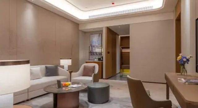 Люкс Executive Narada Grand Hotel Weiqiao
