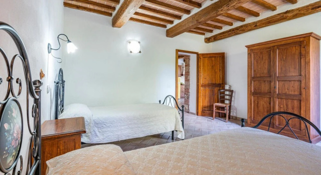 Awesome Apartment in Radicondoli Belforte 53030 With Outdoor Swimming Pool, Wifi and 2 Bedrooms, Buchen Sie Ferienwohnung Hotels in Elsa-Tal mit Parkplatz, Parkplätze