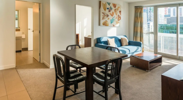 Люкс c 1 комнатой с балконом Boulcott Suites