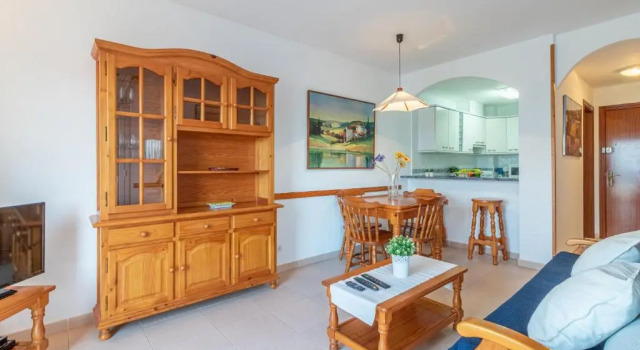 Empurialola -Apartamento en primera linea de ma vistas al mar -164, Забронировать Отель Отели Alt Empordà с парковкой, Парковка