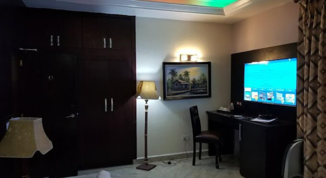 Семейный номер Standard с балконом и с видом на город Iec Villa
