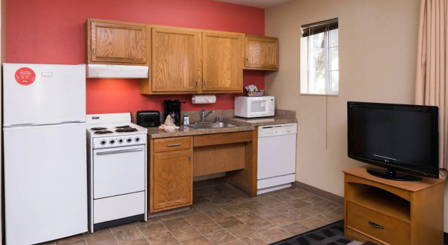 Люкс с 2 комнатами TownePlace Suites by Marriott Anaheim Maingate Near Angel Stadium