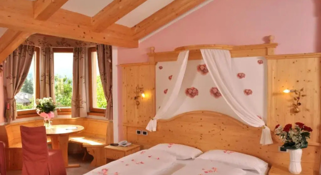Полулюкс Hotel Rosa Resort