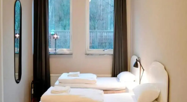 2 Person Holiday Park Home in Goteborg, Book Vacation Home Gothenburg 