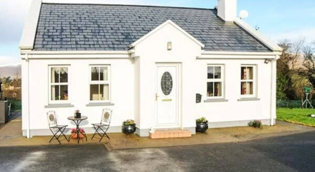 Church View, Book Hotel Newport Mayo