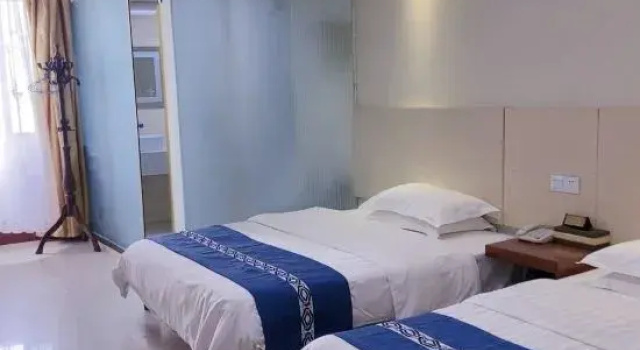 Двухместный номер Standard Xiaolanzheng Taihua Hotel
