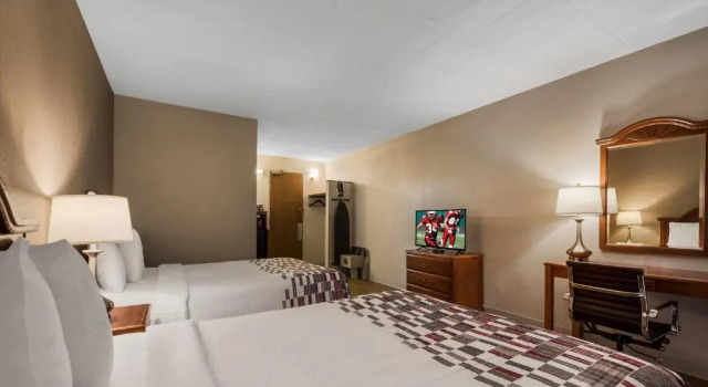 Двухместный номер Deluxe Red Roof Inn and Suites Newark - University