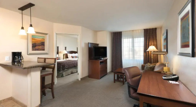 Люкс c 1 комнатой Staybridge Suites Tucson Airport by IHG