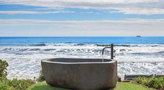 Коттедж Your Luxury Escape - Byron Beachfront Villa