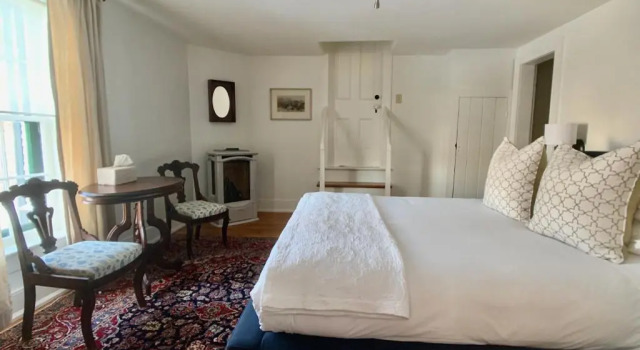 Номер Comfort Woodbourne Inn