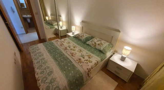 Comfort one bedroom apartment, Book Apartment Hotels in Podgorica County with Parking, Parking