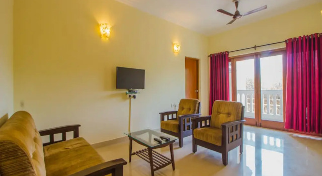 OYO 13604 Home Graceful 2BHK Dona Paula, Rezerwuj Hotel Dona Paula North Goa