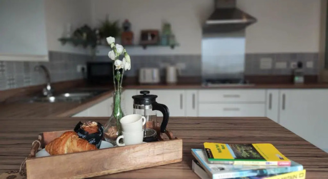 Tiger House Luxury Riverside Home, Book Hotel Stockton-on-Tees Teesside