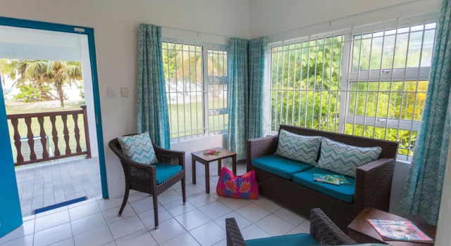 Camera Standard Chalets dAnse Forbans SelfCatering