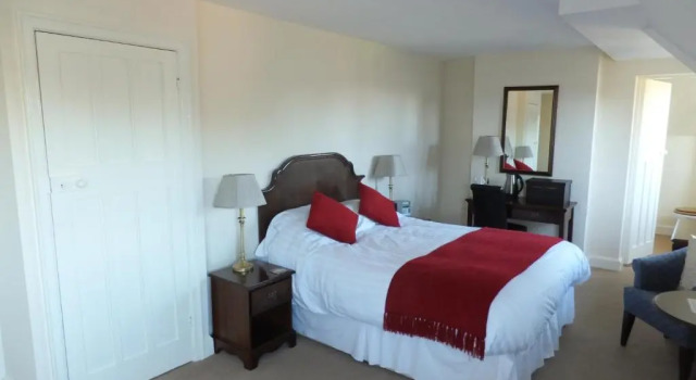 Номер Deluxe Little England Cottage
