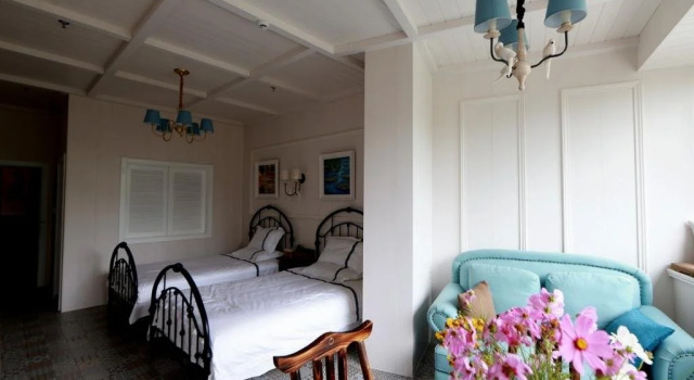 BingHe Street Art Hostel