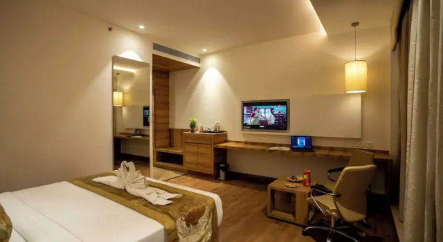 Двухместный номер Club Celebrant Hotel