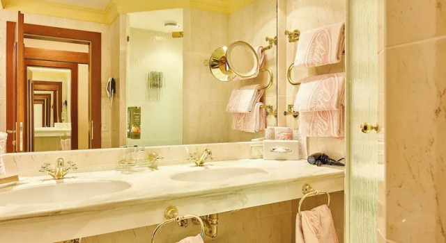 Полулюкс с балконом Thermenwelt Hotel Pulverer