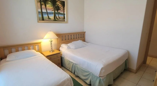 Beach Vibes Pool in Back Allows 8 2 Bedroom Home by Redawning, Varaa Hotelli Hotellit Padre Island uima-altaalla, Uima-allas